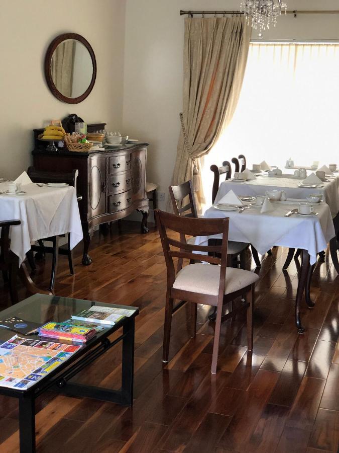 Sli Na Mara Bed & Breakfast กัลเวย์ ภายนอก รูปภาพ